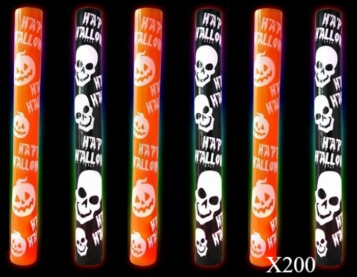 Lot de 200 Bâtons Lumineux LED en Mousse Halloween Multicolores 47cm (Citrouilles & Crânes)