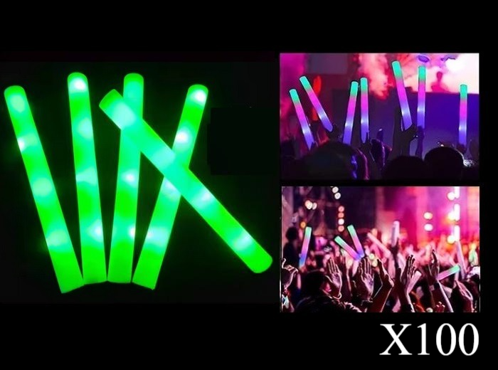 Lot de 100 Bâtons Lumineux LED en Mousse Vert 47cm